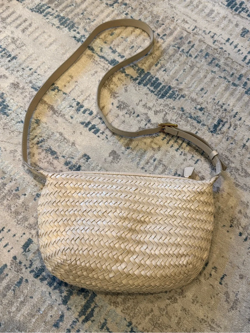 Madewell Woven Straw Crossbody Bag in Cream with Adjustable Strap